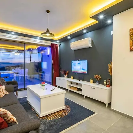 2 Bedroom With Pool * Kalkan