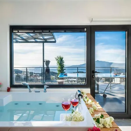 2 Bedroom With Pool - 9136 Kalkan