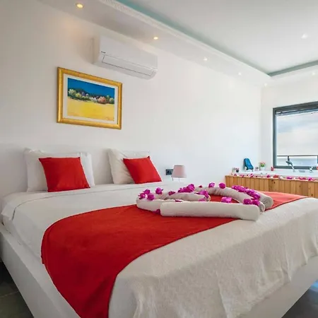 Villa 2 Bedroom With Pool - 9136