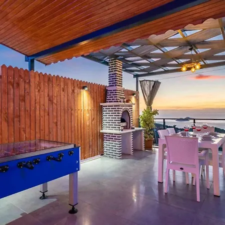 2 Bedroom With Pool - 9136 Villa Kalkan