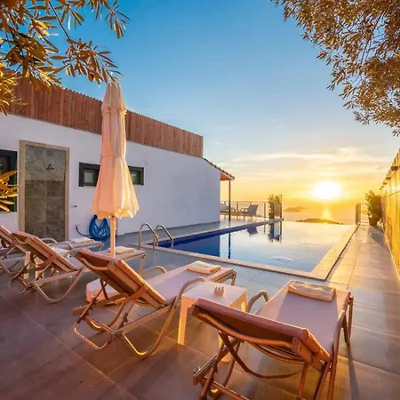 2 Bedroom With Pool - 9136 * Kalkan