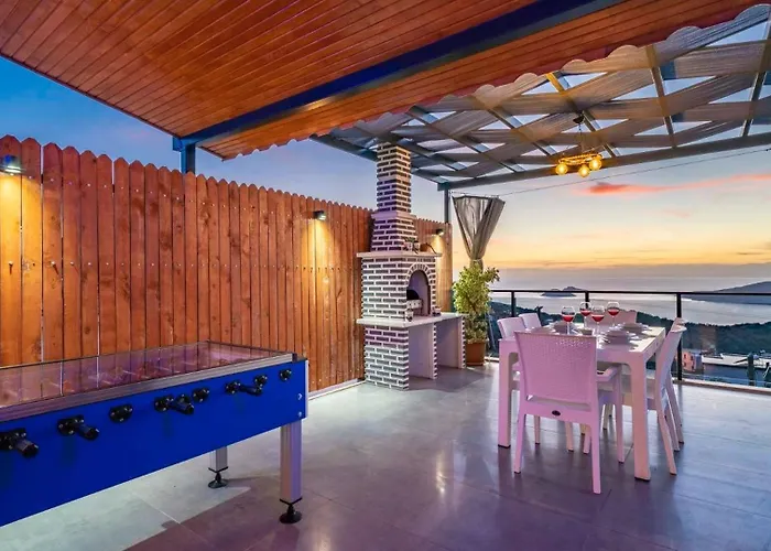 2 Bedroom With Pool Вилла Калкан