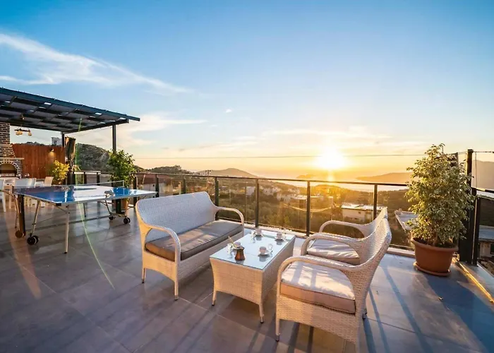 2 Bedroom With Pool *