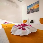 ヴィラ 2 Bedroom With Pool カルカン